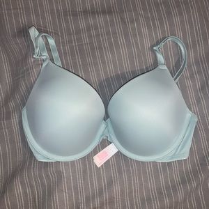 light blue PINK victoria’s secret bra
